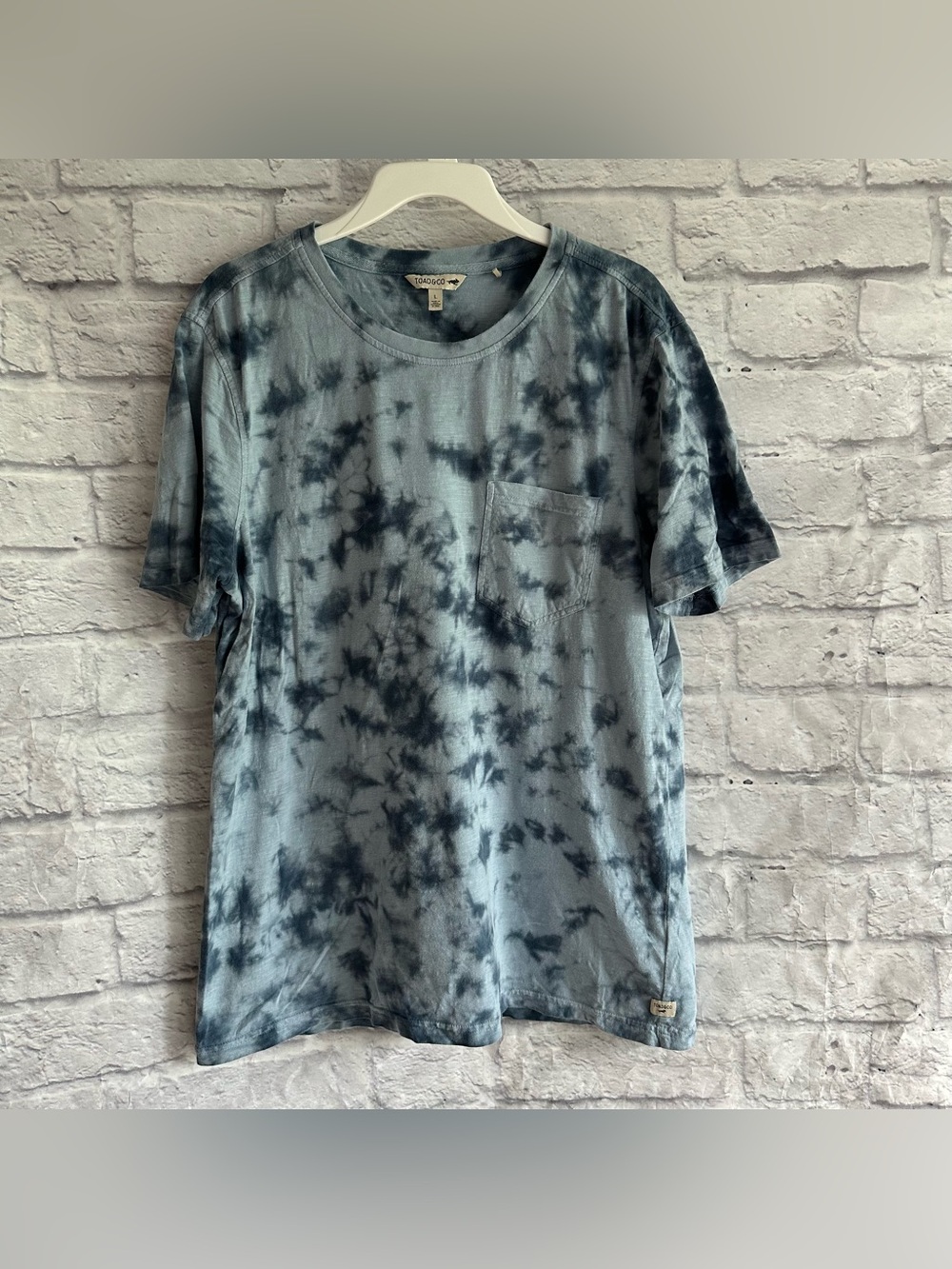 PREOWNED TOAD & CO TIE DYE SHORT SLEEVE MENS BLUE CREW NECK TSHIRT LARGE L